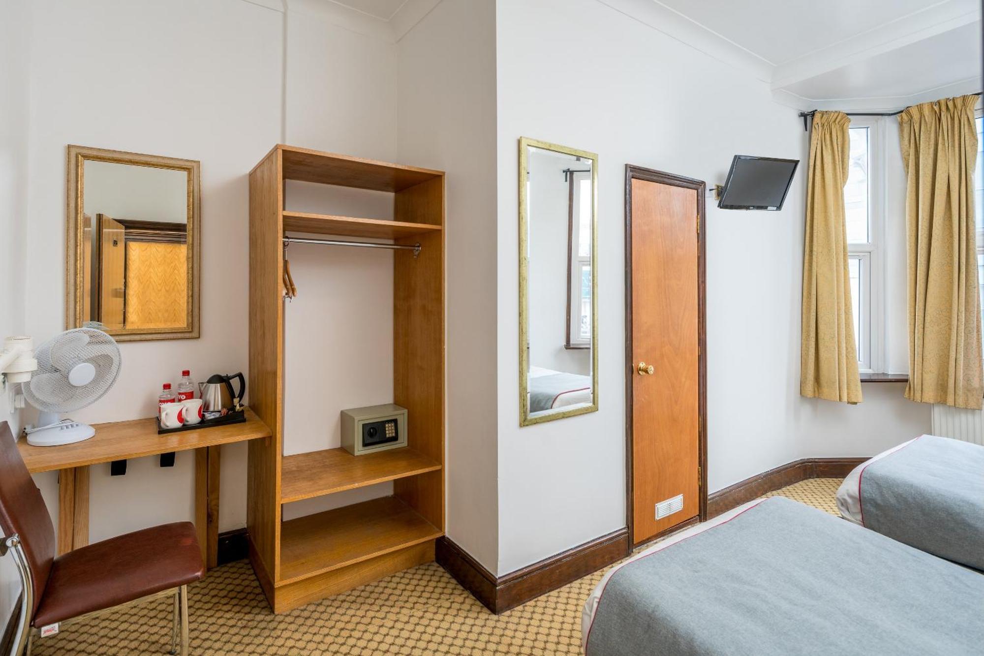 Oyo Abbey Hotel, London Shepherd'S Bush Market Extérieur photo